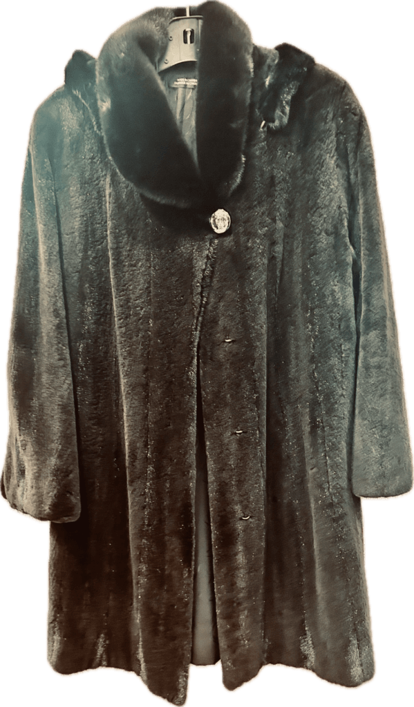 Dark green sheared fur coat with a fur collar