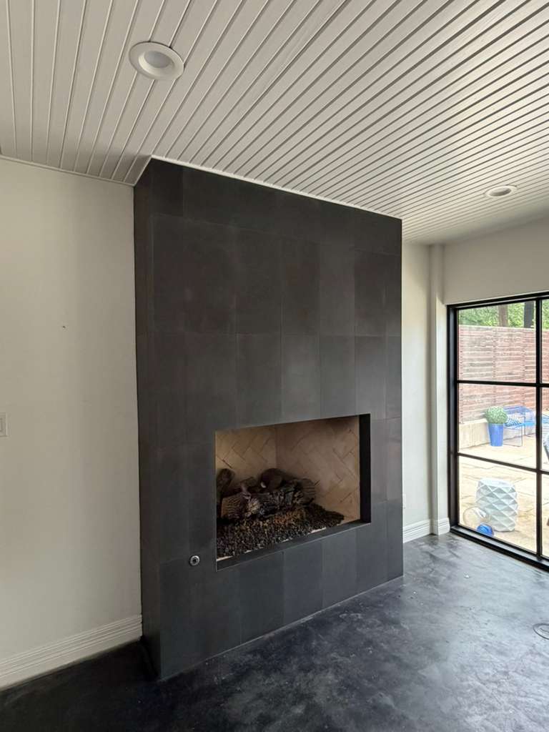 Floor-to-Ceiling Fireplace Surround Gallery 1