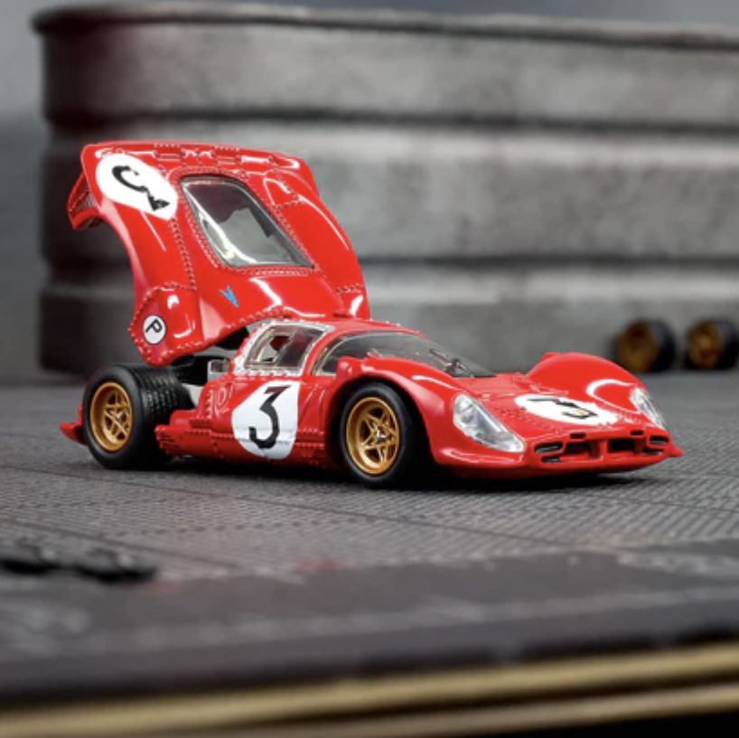 Hot Wheels Elite 64 1967 Ferrari 330 P4 Premium Diecast Sealed
