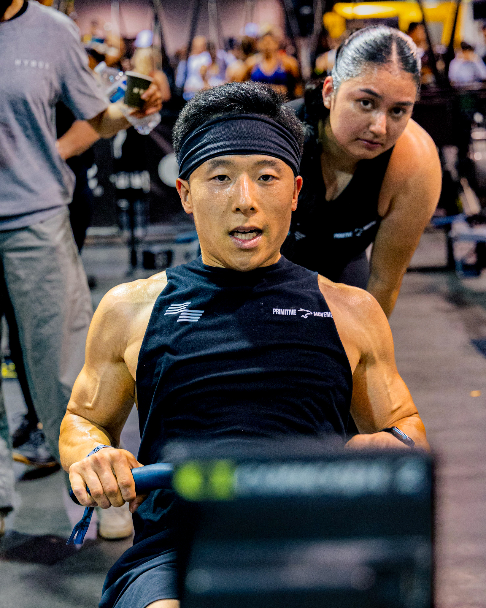 coach rowing