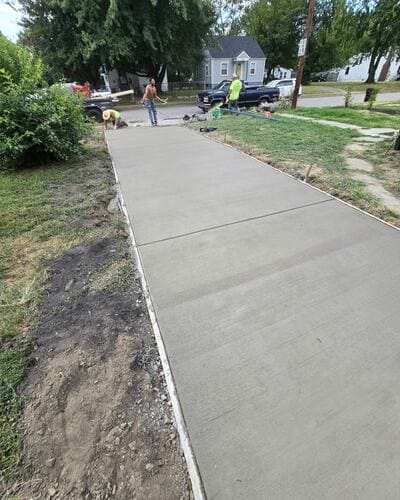 Gravel driveway service in Oldham county