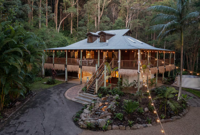A Secluded Escape, Maleny