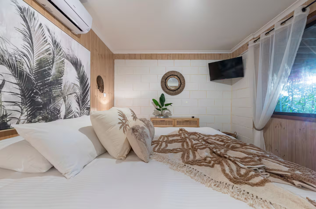 A Secluded Escape, Maleny