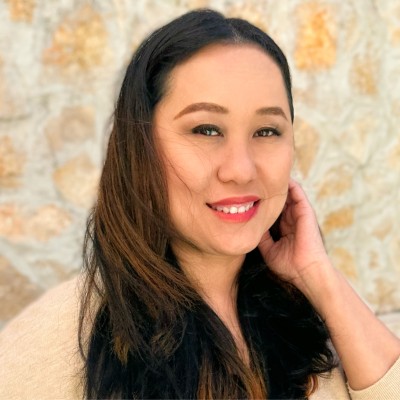 Erna B.