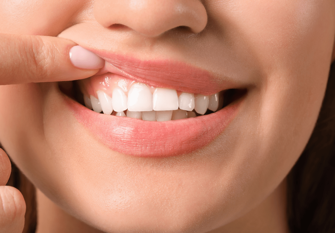 Cosmetic dentist