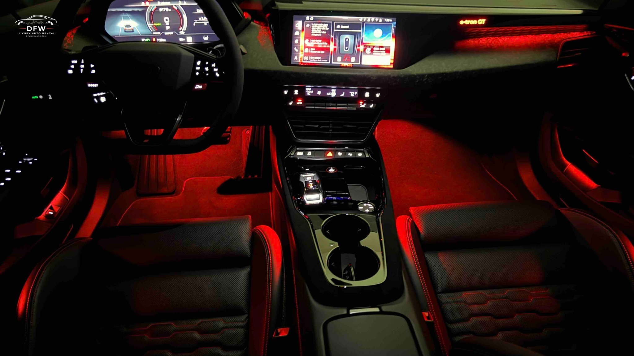 Audi RS etron GT perfromance interior night