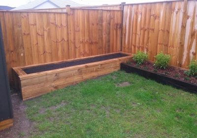 Landscaping garden design - planter boxes