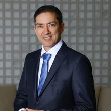 Dr. Leandro Debs