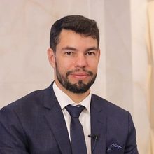 Dr. Adilson Farrapeira