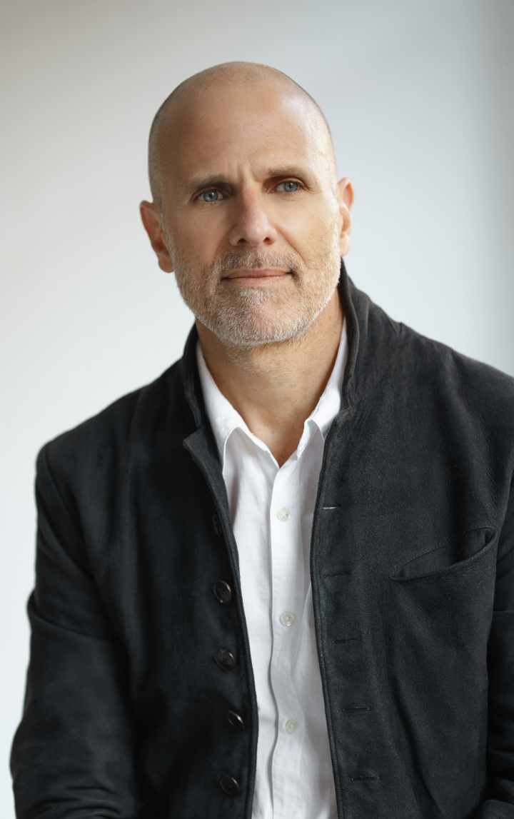 Photo of Robert De Pinto Photo of Robert De Pinto