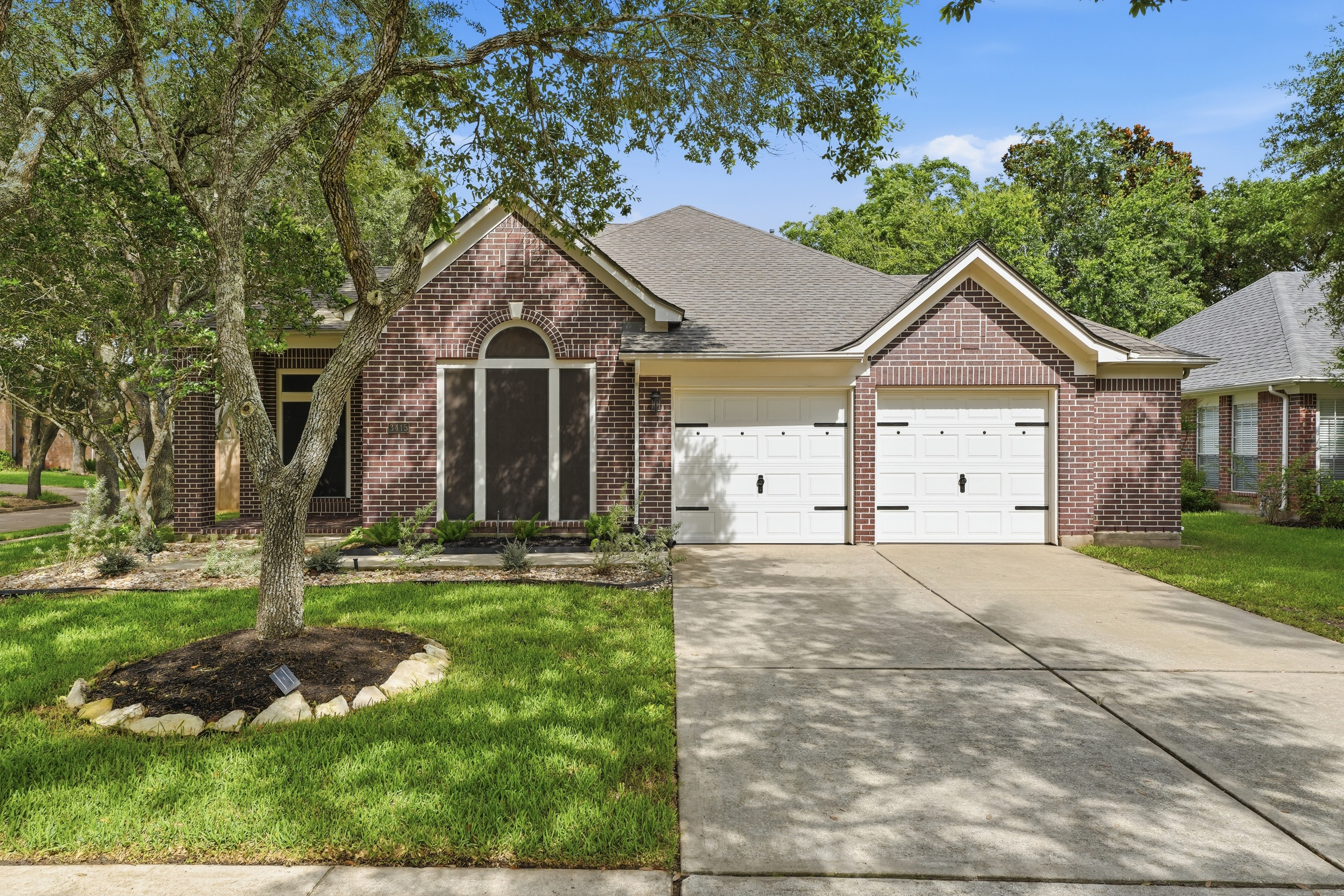 Daytime front exterior of a Houston home