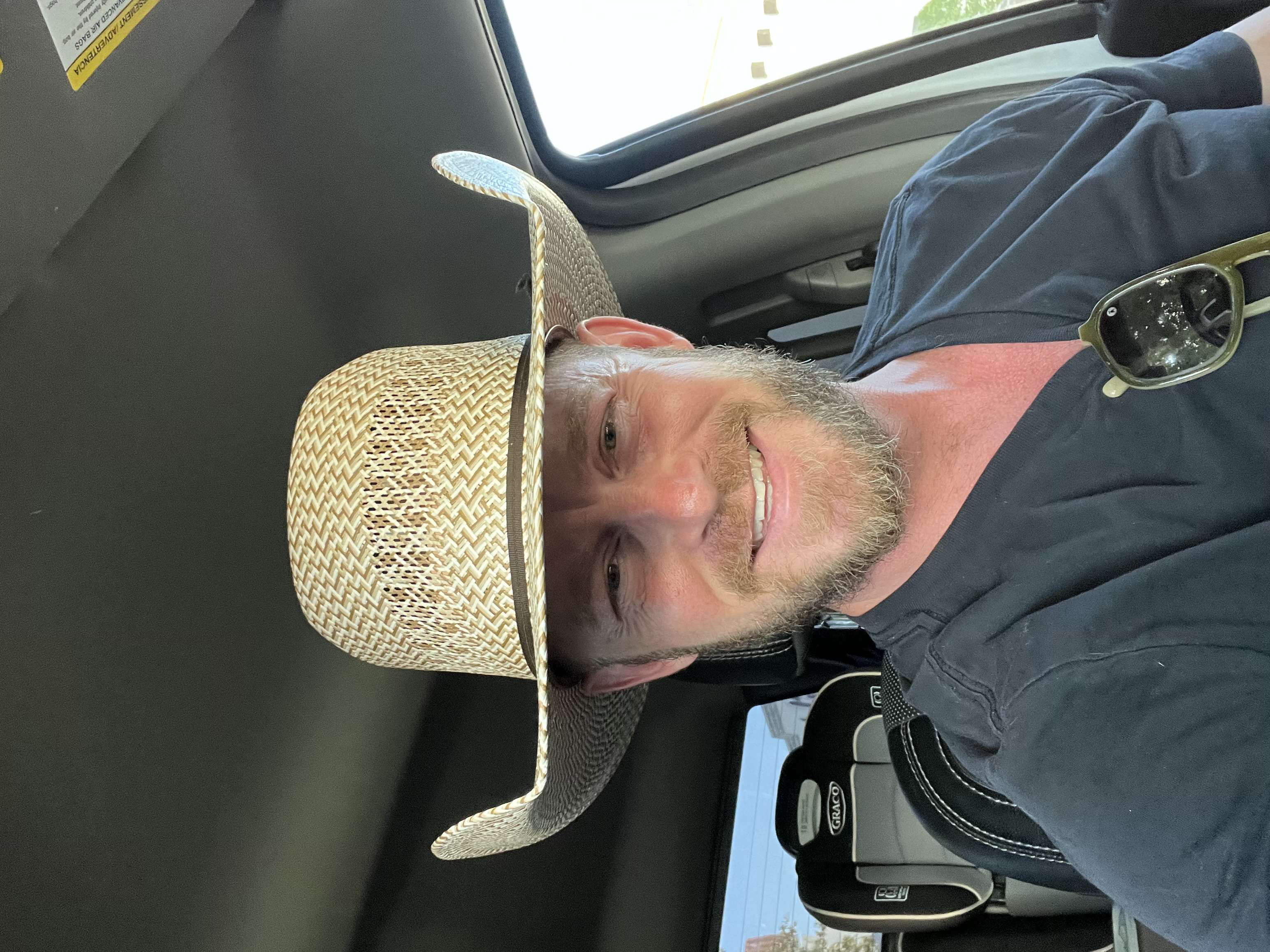 Owner of Wiggins Homestays, New Braunfels local since 2006, local musician. 