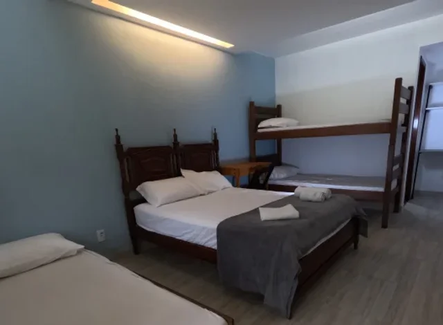 Quarto para 5 pessoas