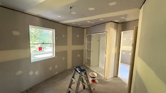 Interior painting in Upper Mount Gravatt