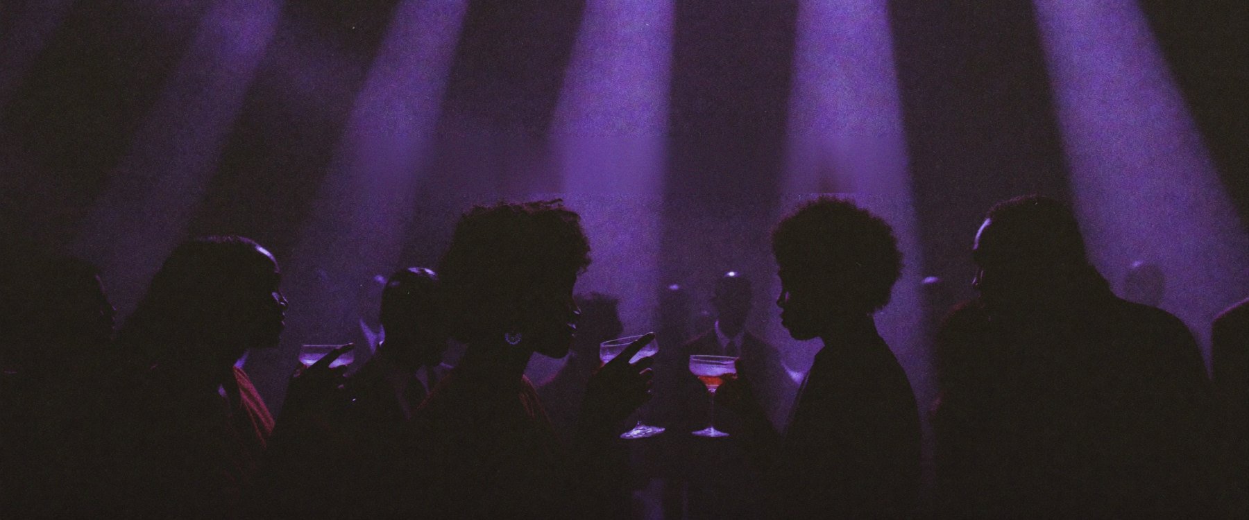 Atmospheric lighting at a live experience