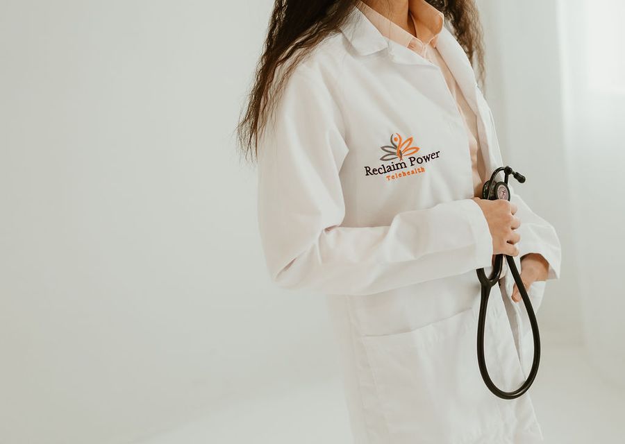 Trang Ca Laube, FNP, FMACP