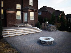 {{ custom_values.service_2 }} in {{custom_values.area_4})