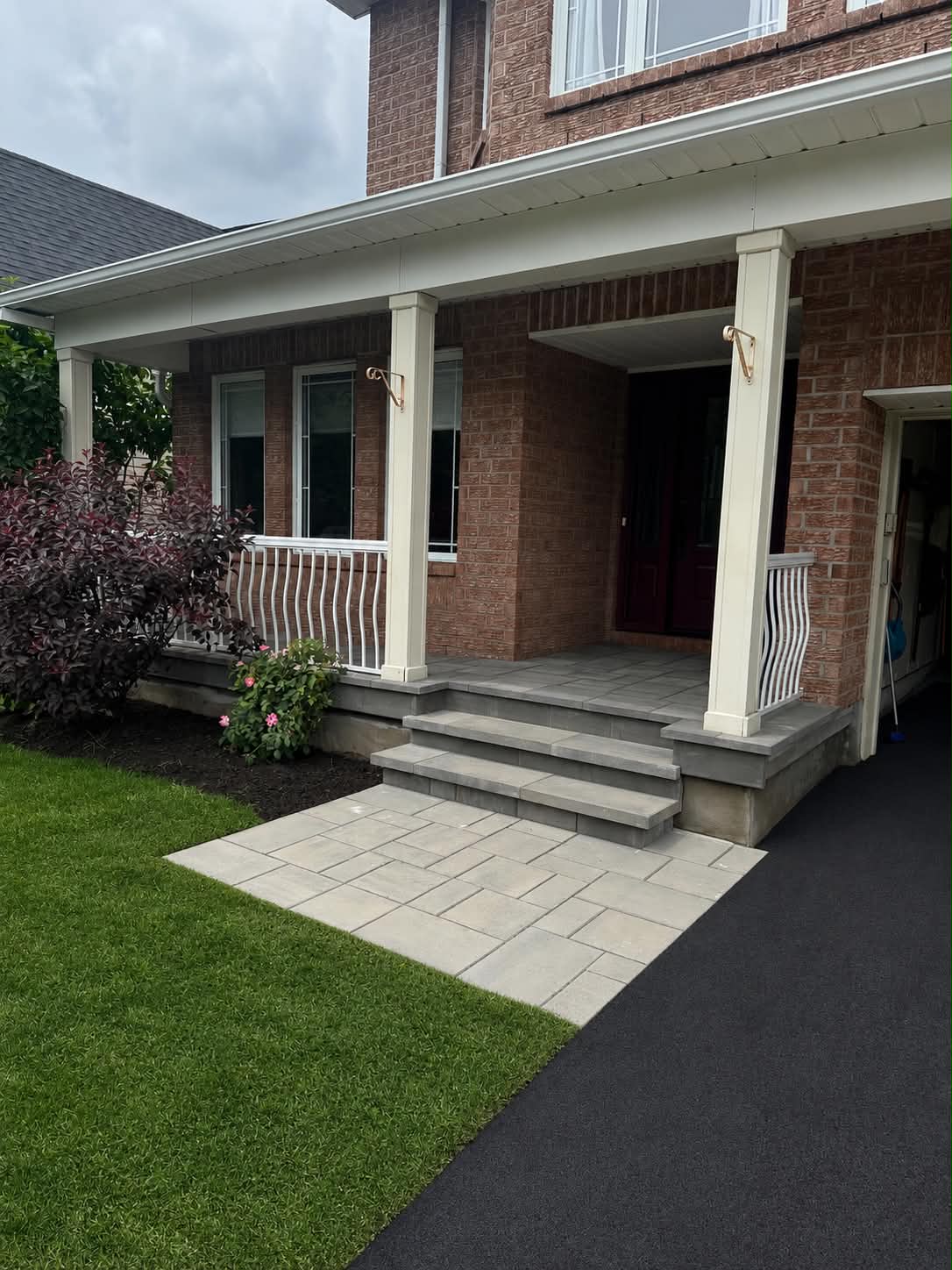 Stone landscape steps and retaining features completed in Ottawa