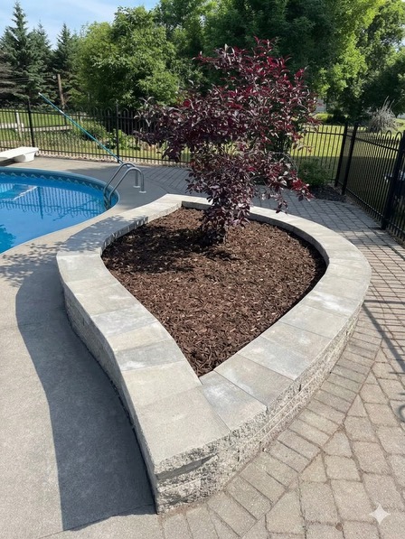 Custom retaining wall installation in Ottawa