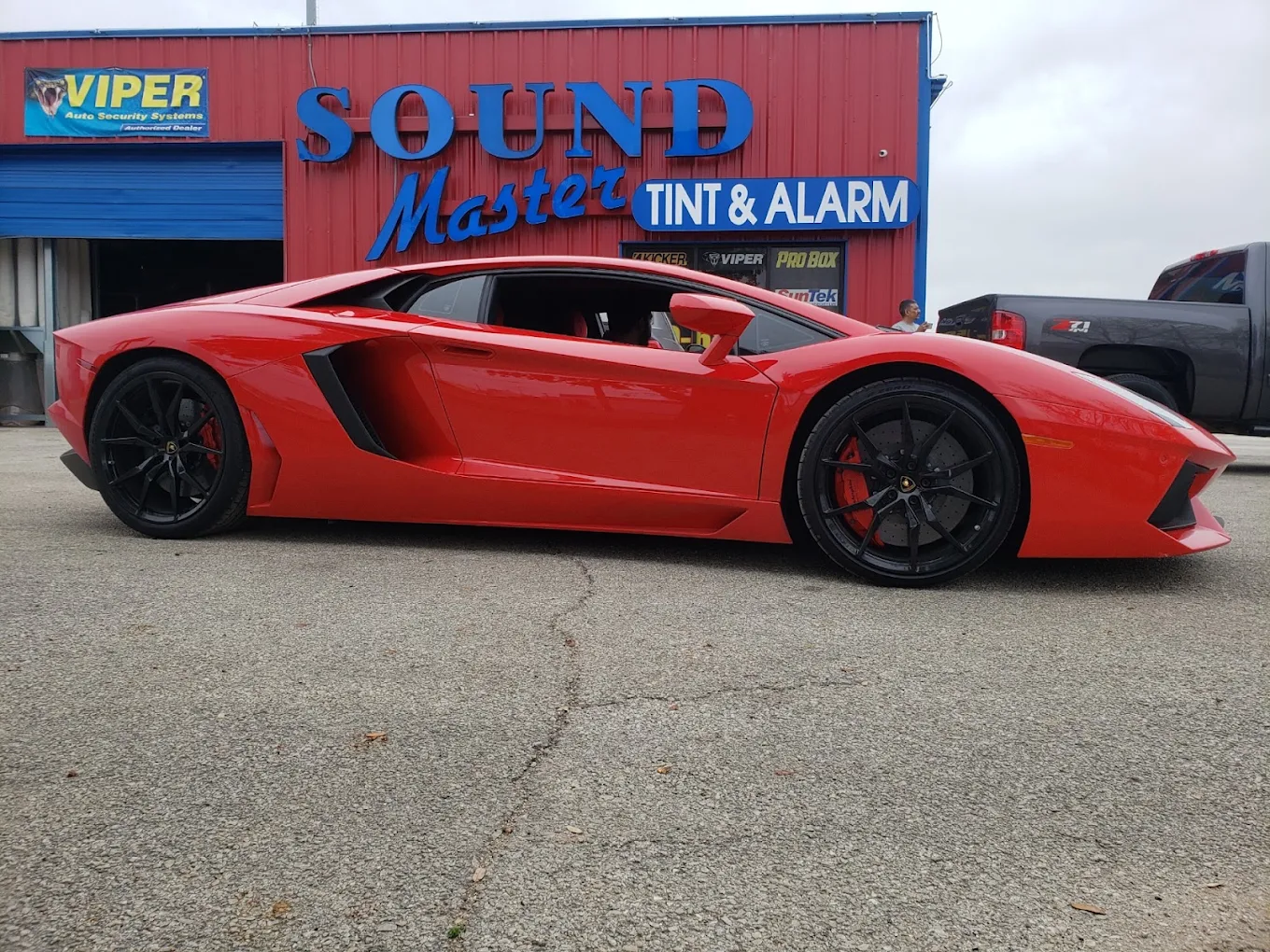Automotive window tint in San Antonio