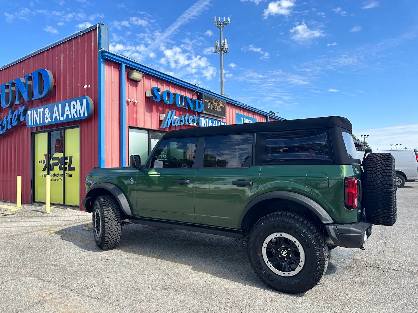 Vehicle electronics installation