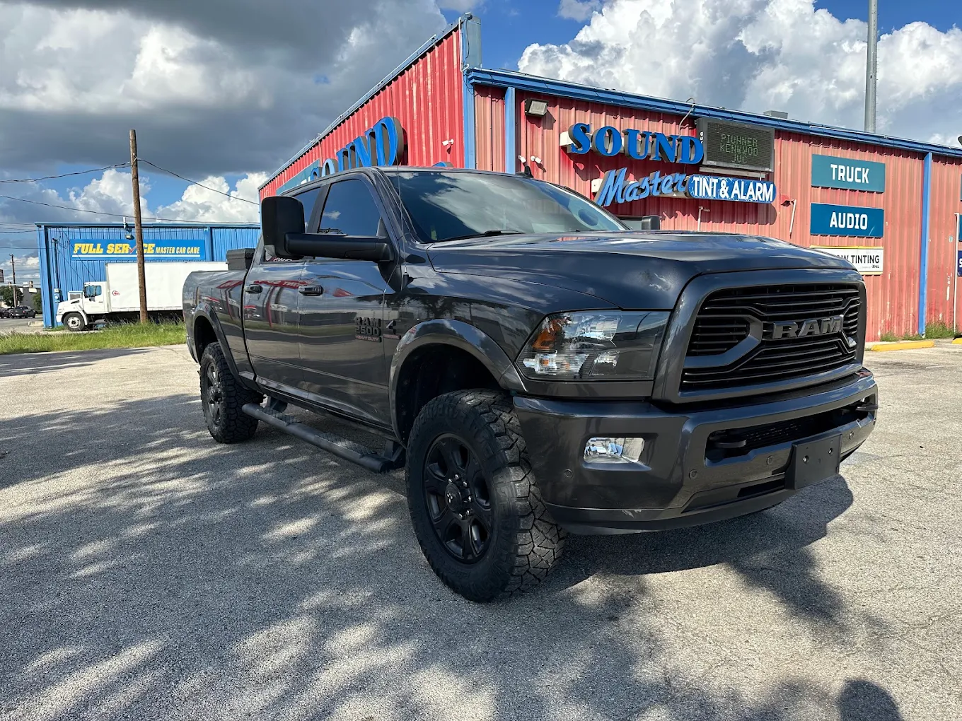 Car audio system in San Antonio