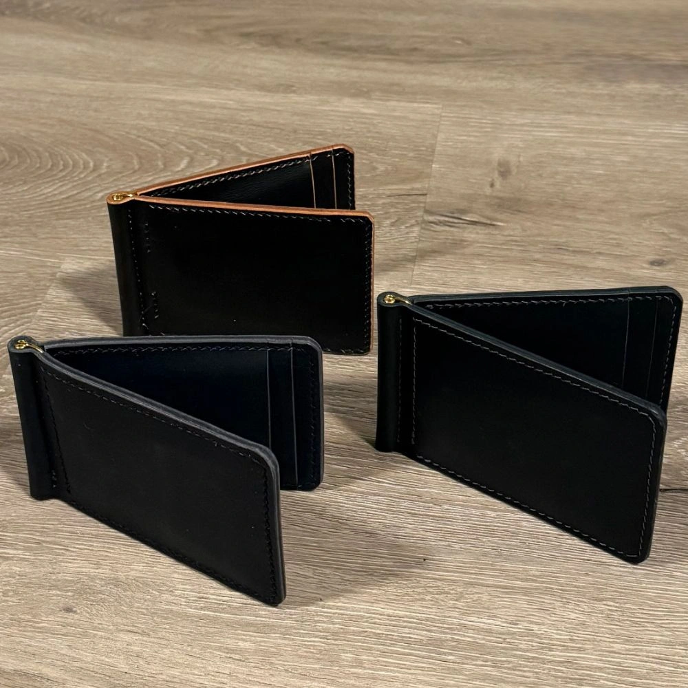 leather wallet made by learns leather co of Amherstburg ontario