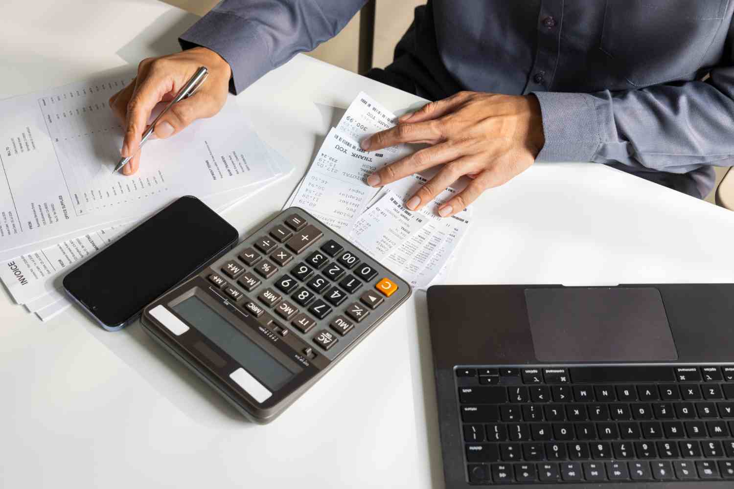 Stress-free financial management for small businesses