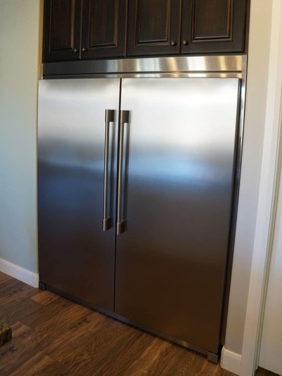 {{ custom_values.service_1 }} in {{custom_values.area_1})