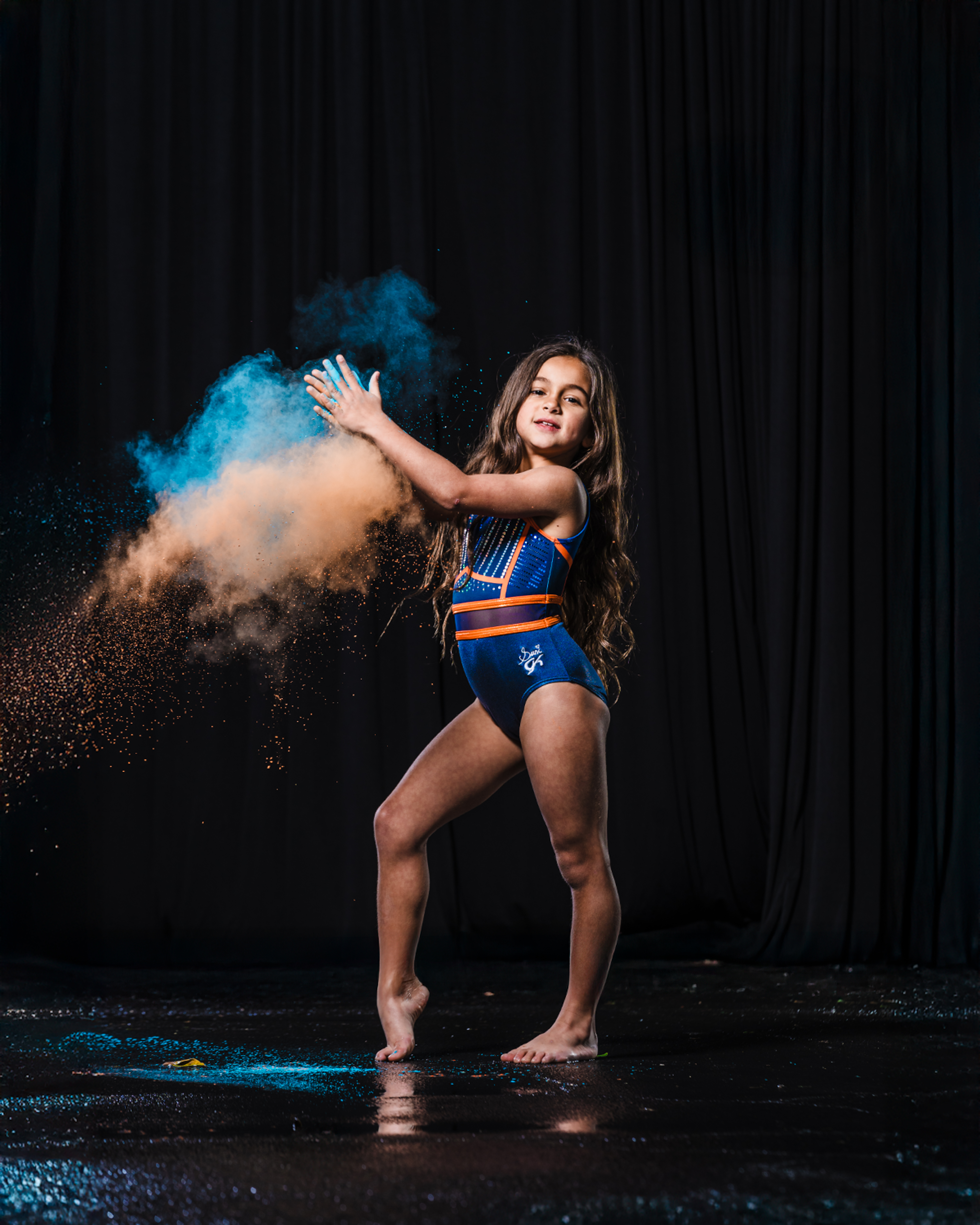Gymnast colored chalk session