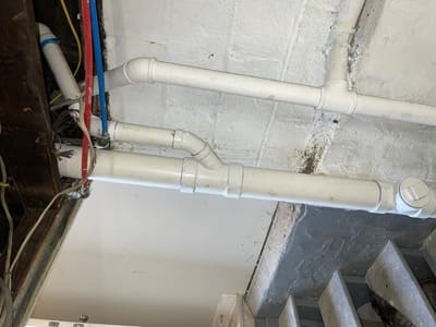 {{ custom_values.service_1 }} in {{custom_values.area_2})