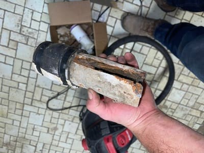 {{ custom_values.service_3 }} in {{custom_values.area_3})