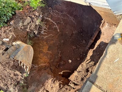 {{ custom_values.service_3 }} in {{custom_values.area_3})