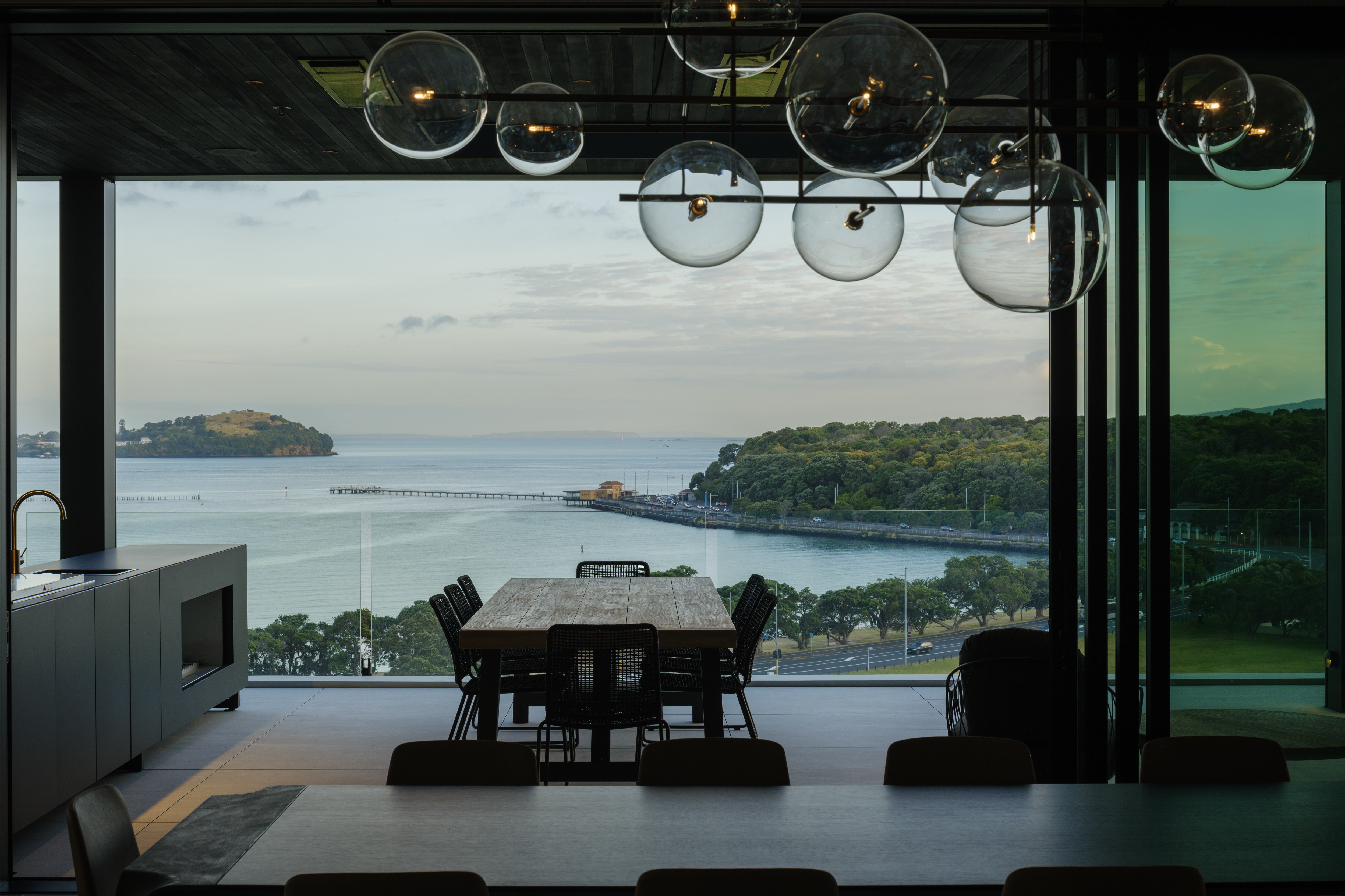 Waterfront Luxury Suites Auckland