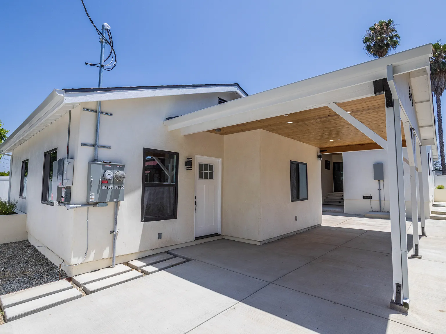 17905 Bullock St #1/2 Encino CA