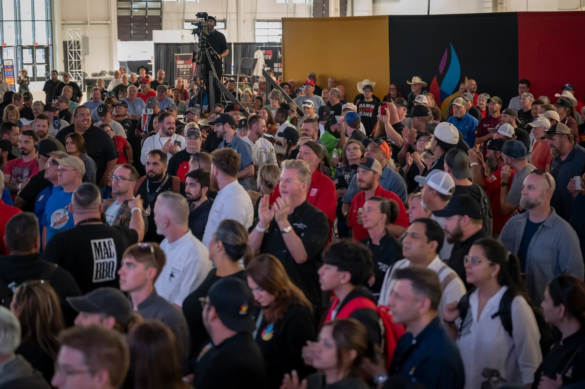 Crowd applauding at WFC event