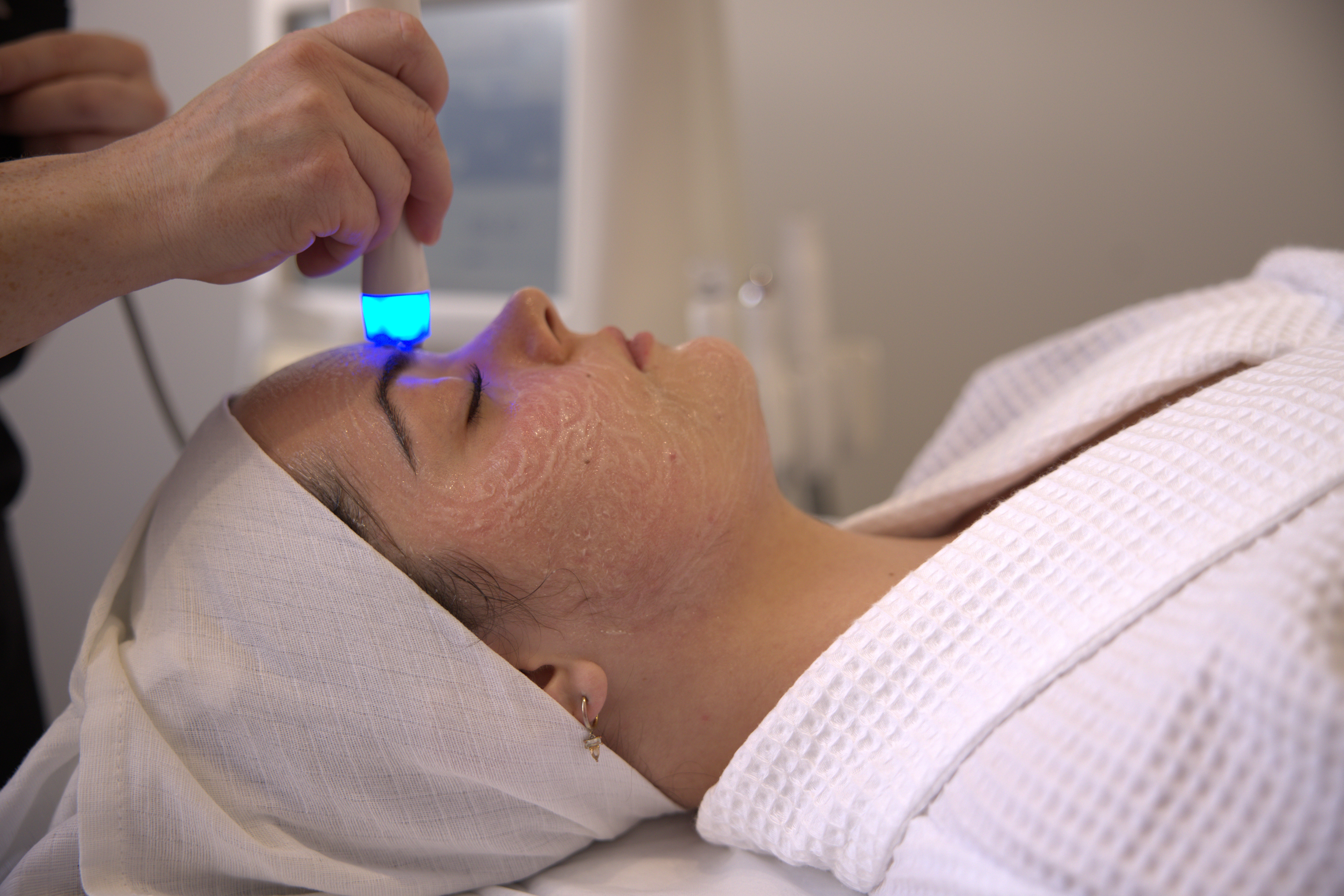 Hydration focused facial treatment