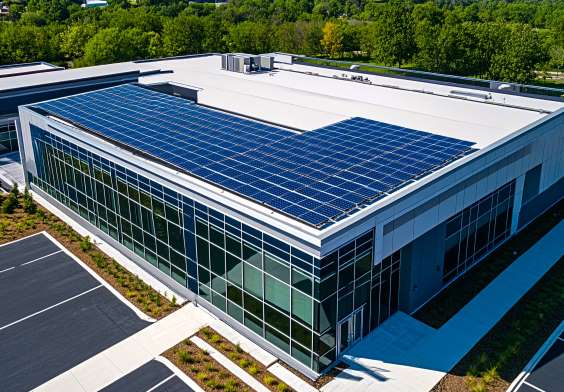 Photovoltaik für Gewerbe und Unternehmen in Würzburg