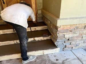 {{ custom_values.service_3 }} in {{custom_values.area_3})