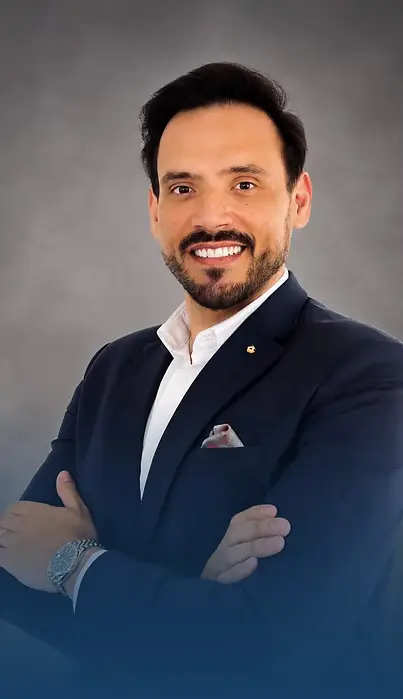 LUCAS VACCARO