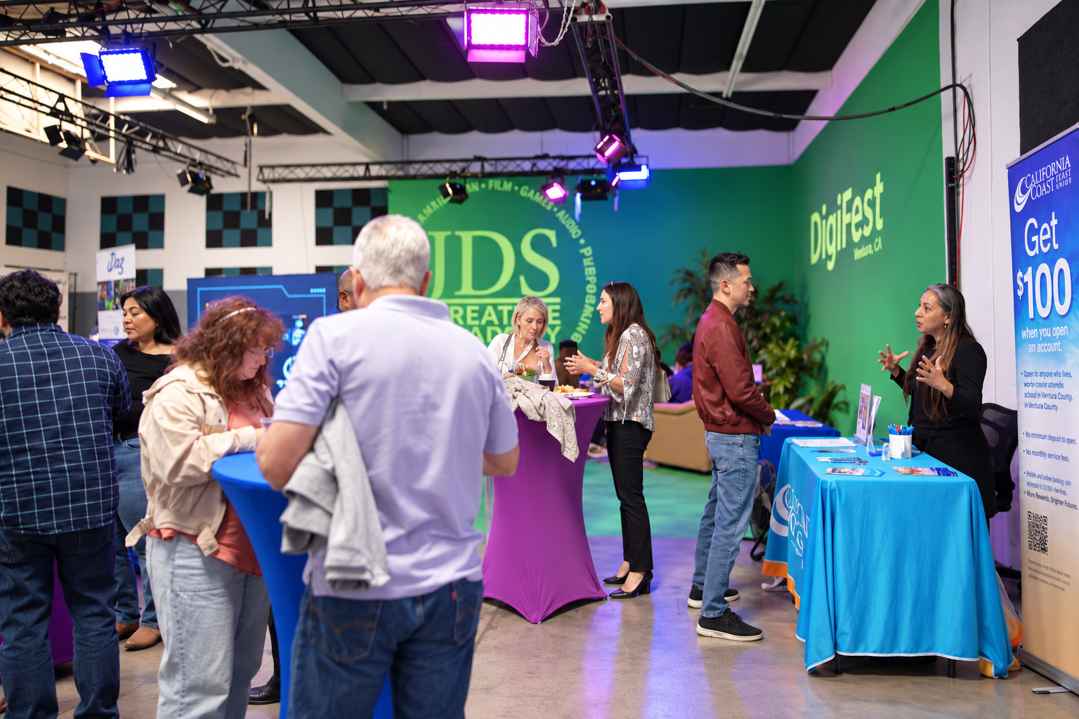 Creator exploring digital media and virtual reality technology at 𝑫𝙞𝒈𝙞𝑭𝙚𝒔𝙩® Temecula