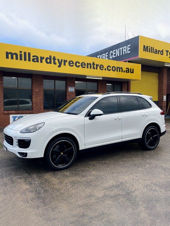 Customer vehicle wheel alignment