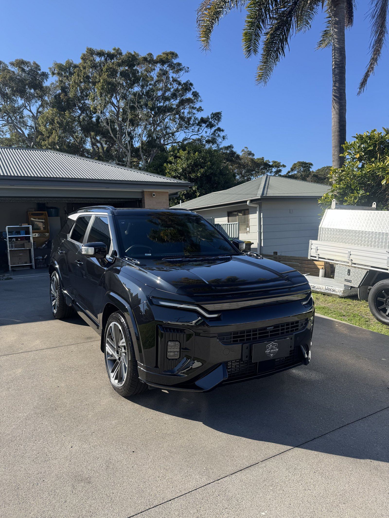 Dark 4WD detailed at a customer home on the Central Coast