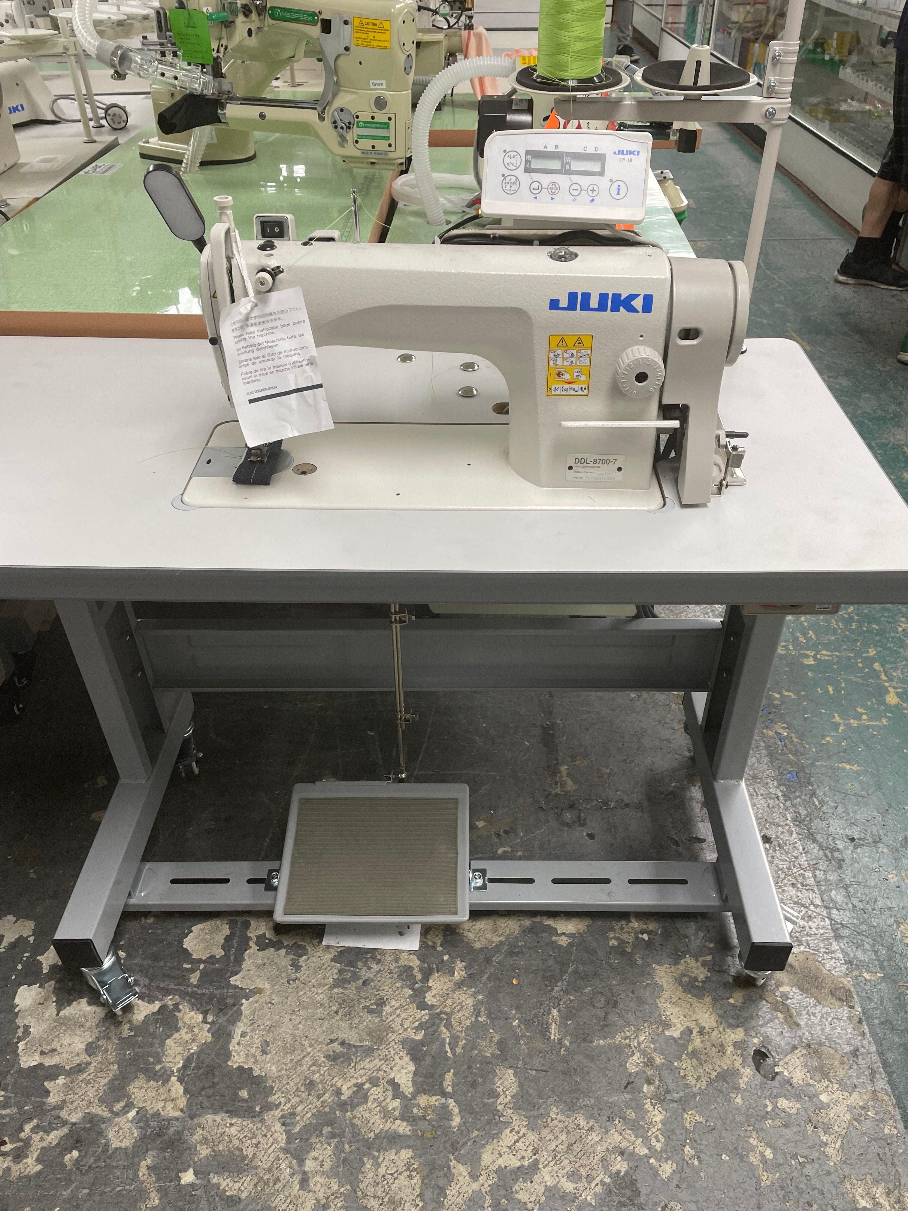 Juki industrial straight stitch sewing machine