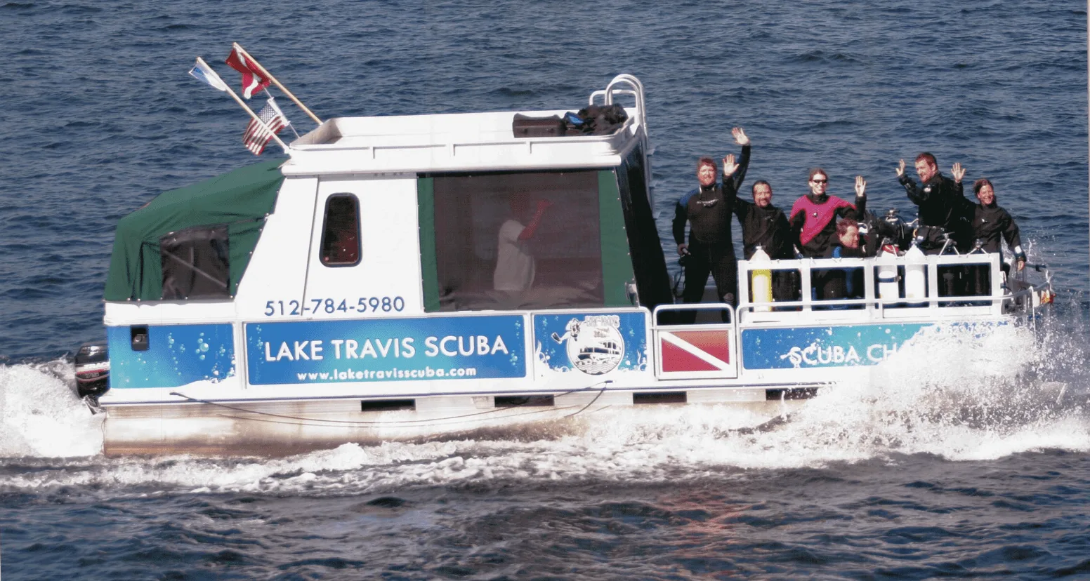 Giant Stride, the Lake Travis Scuba dive boat, underway with divers aboard