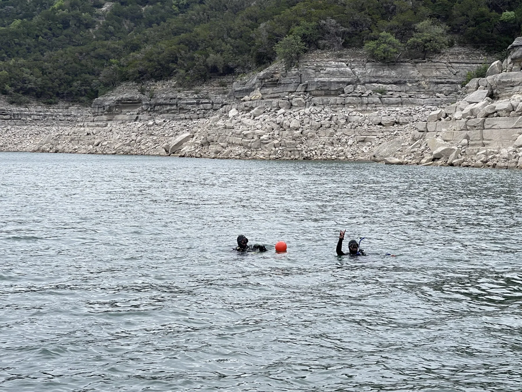 Divers at Fiesta Haus Wall