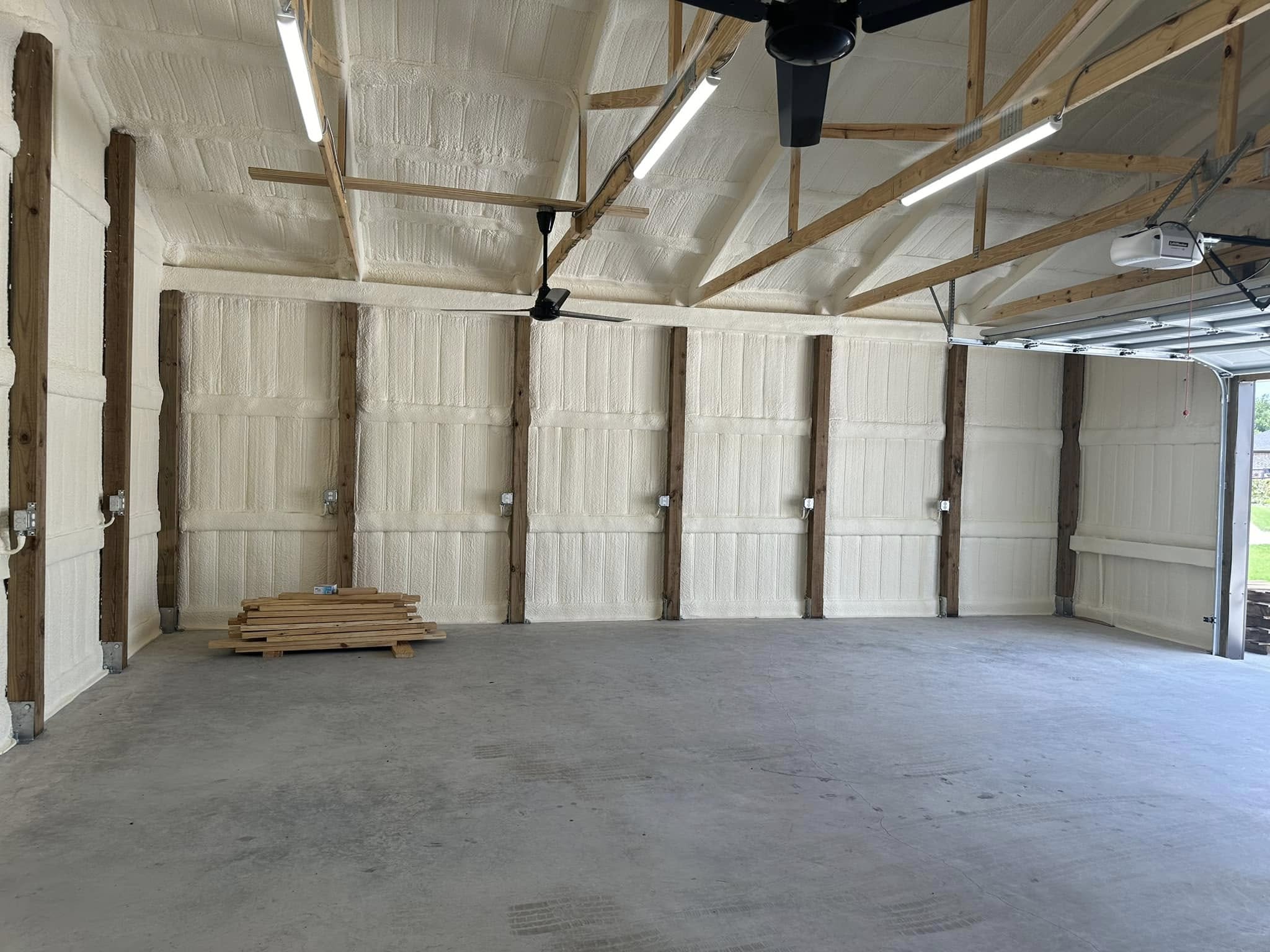 Closed Cell Spray Foam in Pottsboro, TX