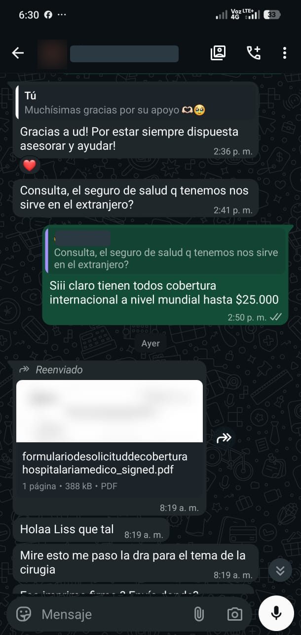Conversación de WhatsApp: consulta sobre cobertura en el extranjero