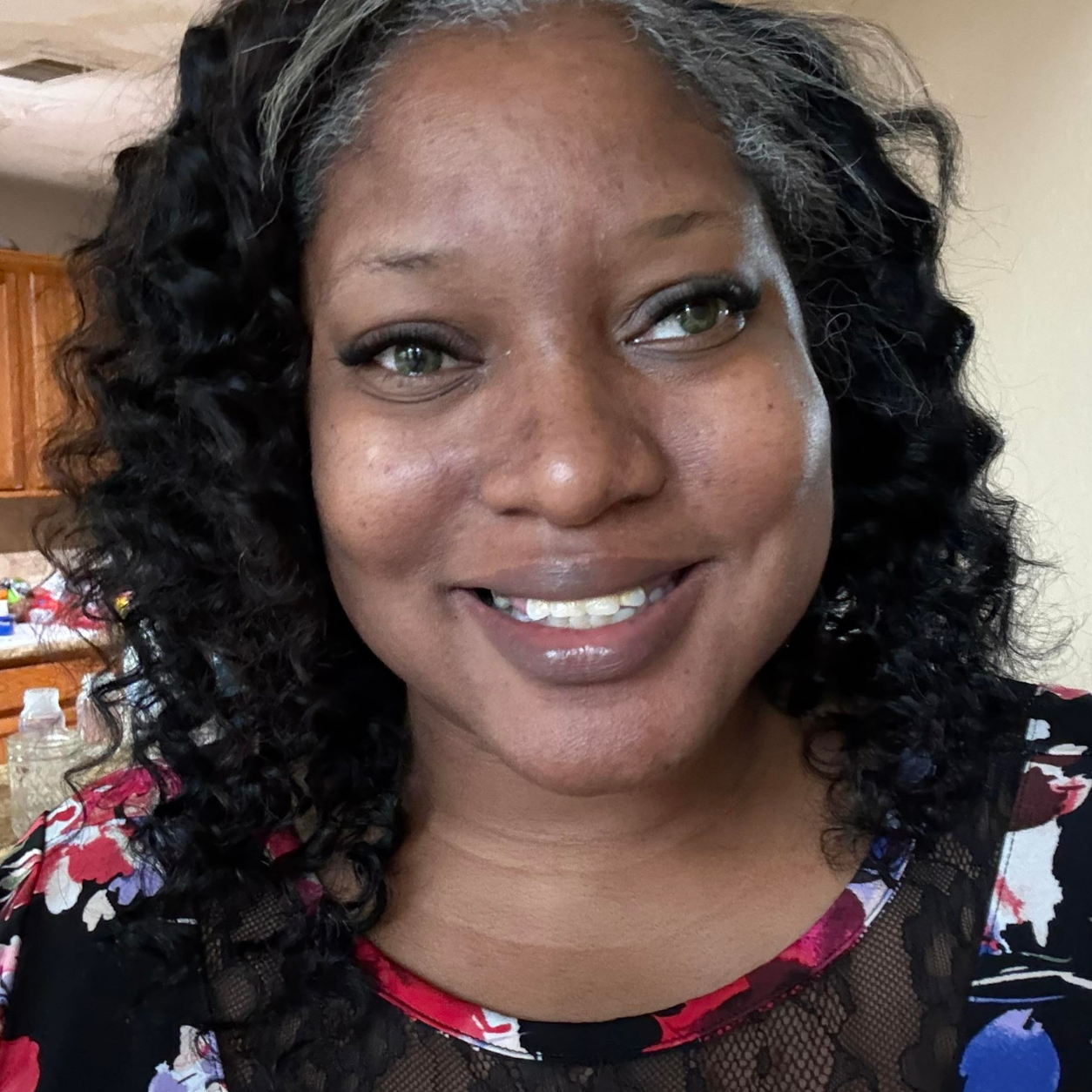 Founder of Sassypreneurs, casual portrait