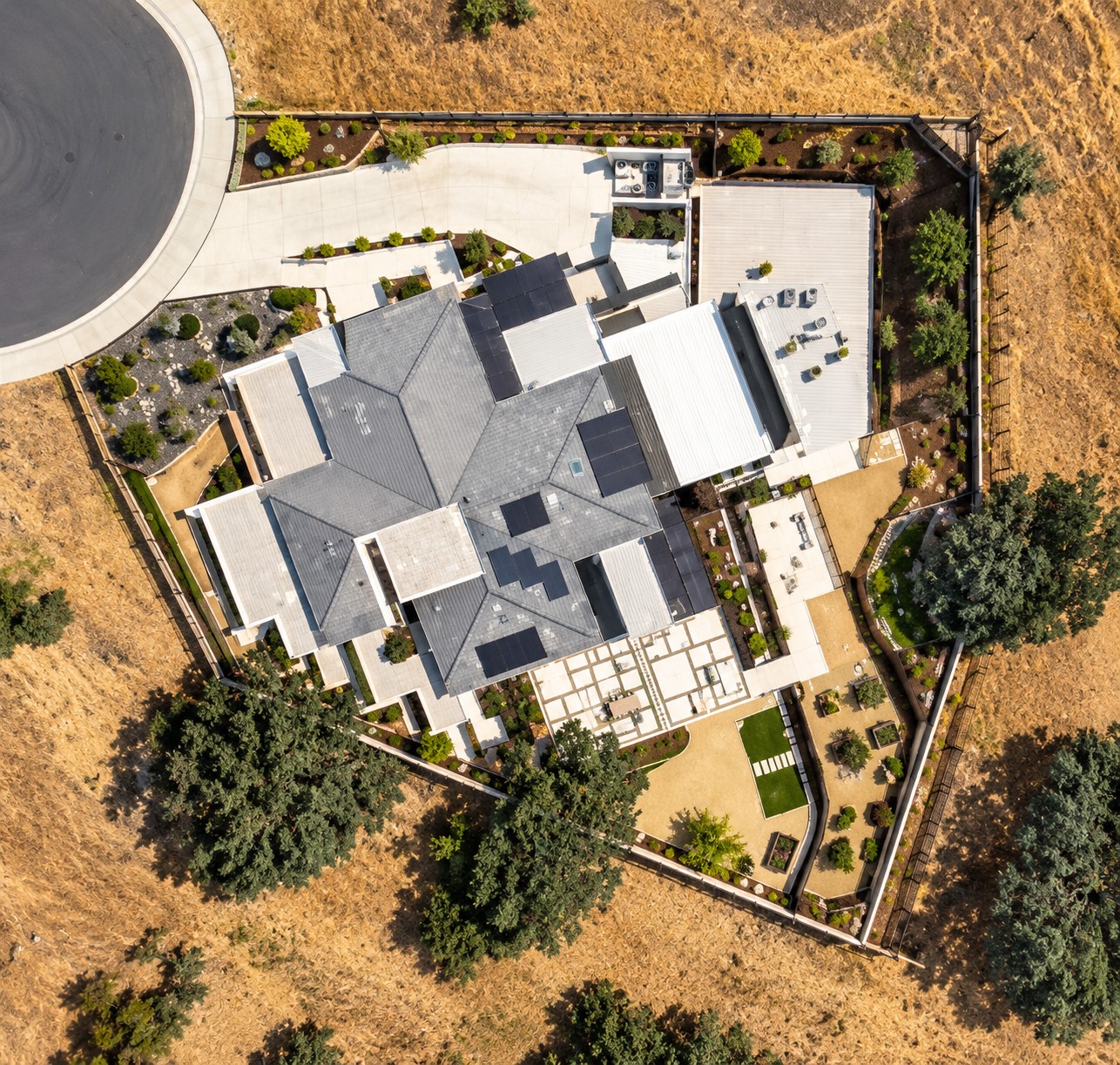 Custom home 26 - Mercado Construction & Design